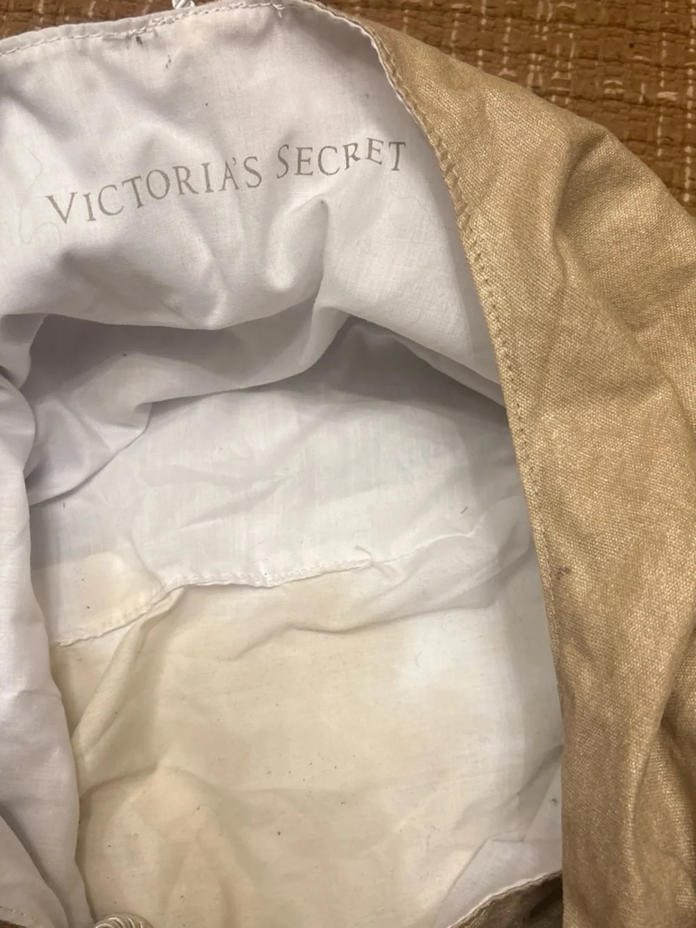 Victorias Secret soft beige